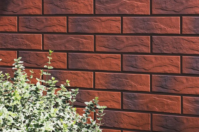 Thermal panels with clinker facade tiles of the CERRAD BURGUND series