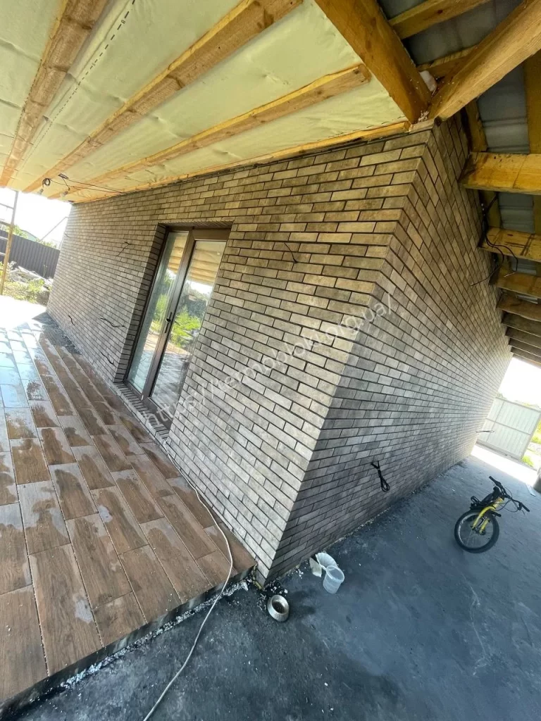 г. Киев. Klinker Brick beige Golden Tile 8