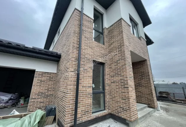 Київ. Плитка Seven Tones orange Golden Tile 2